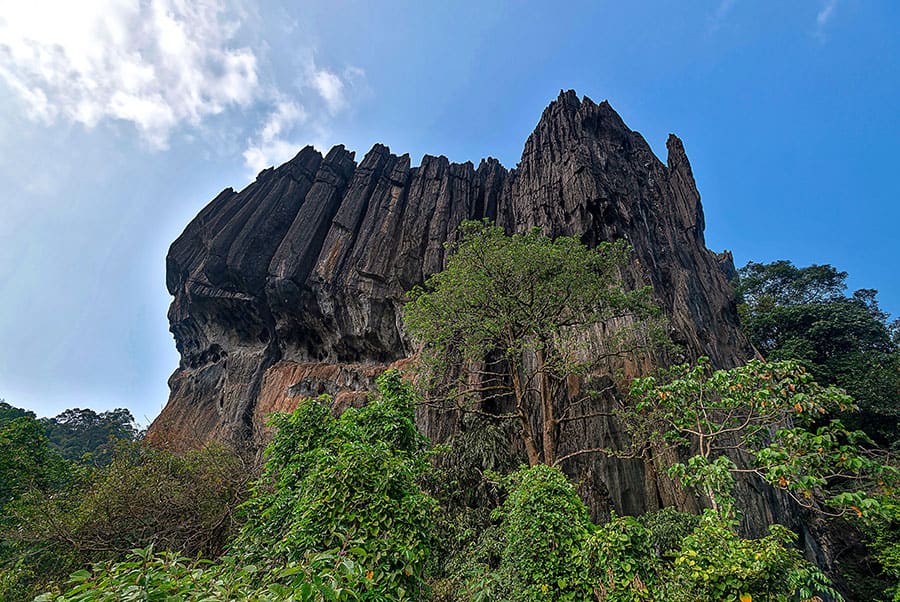 shutterstock_1709544853-yana-rocks-karnataka